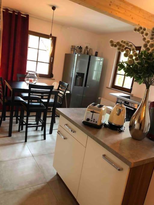 Willkommen Im Casa Felice, Der Wohlfuehl Oase Mit Balkon, 4 Betten Und Homeoffice Platz Aidlingen Экстерьер фото