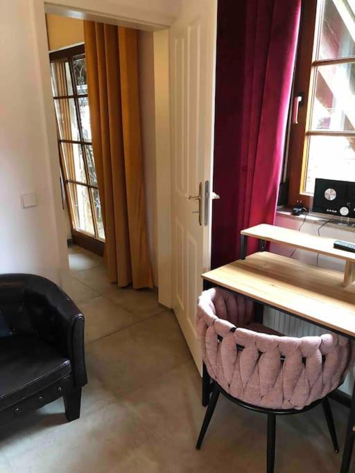 Willkommen Im Casa Felice, Der Wohlfuehl Oase Mit Balkon, 4 Betten Und Homeoffice Platz Aidlingen Экстерьер фото